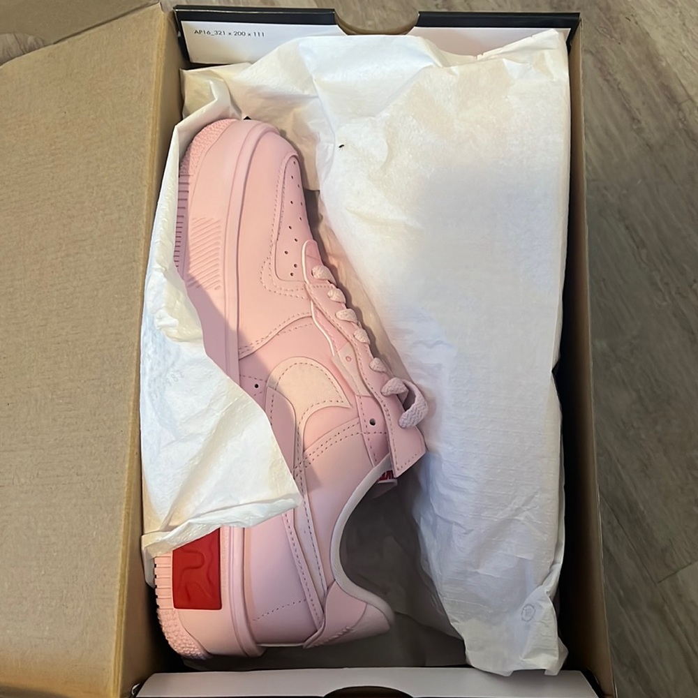 Nike Air Force 1 pink / red size 8